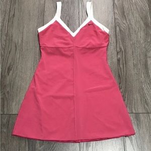 Nike Fit-Dry  Size Medium Pink Tennis Dress Built In Bra